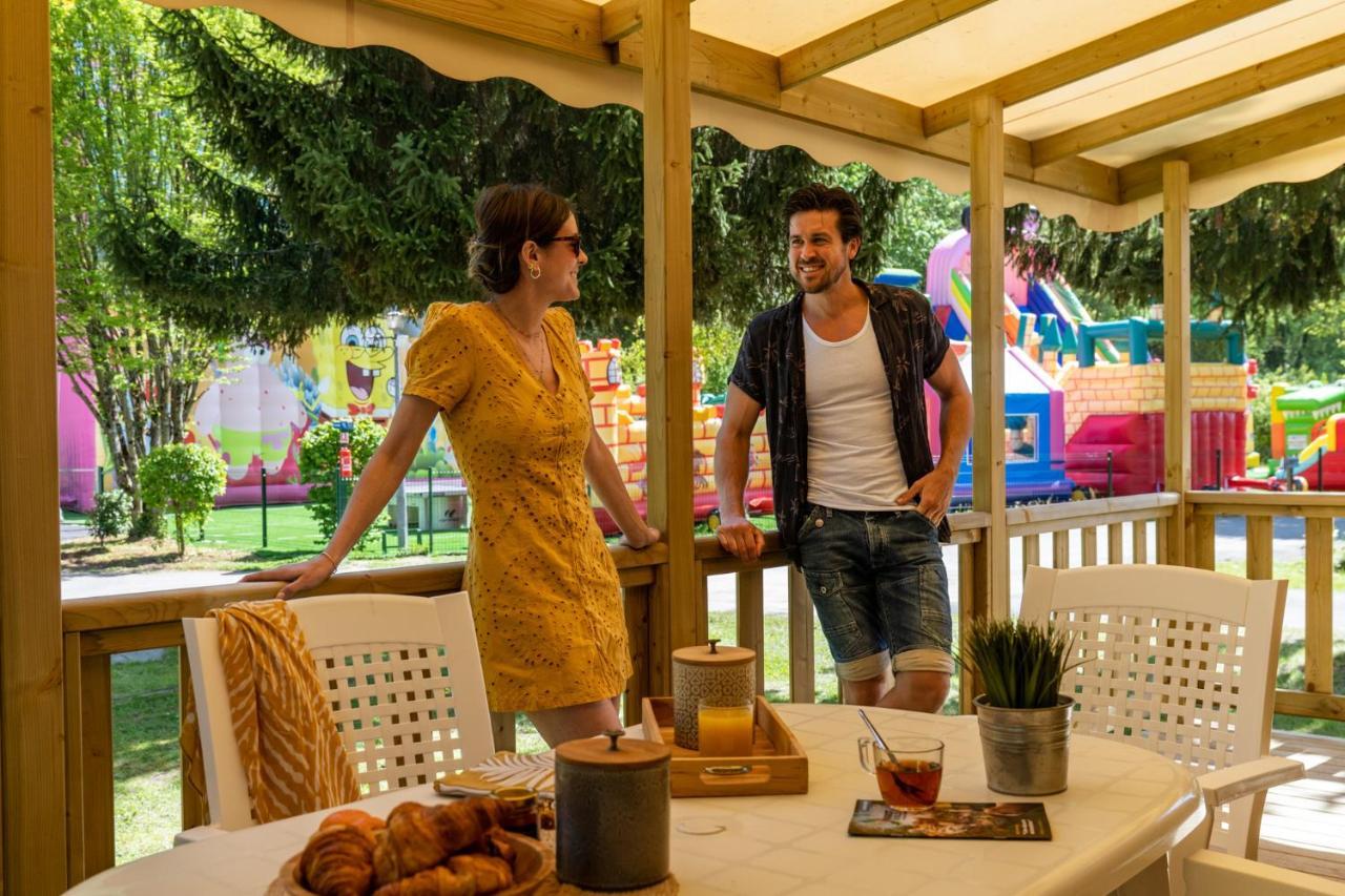 Camping Country Park Crecy La Chapelle - Site Officiel - Next To Disneyland Paris Екстериор снимка